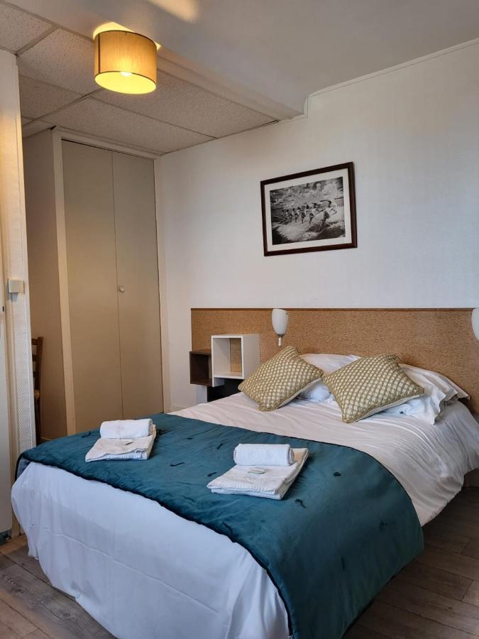 Hotel De Normandie Saint-Aubin-Sur-Mer  Exterior photo